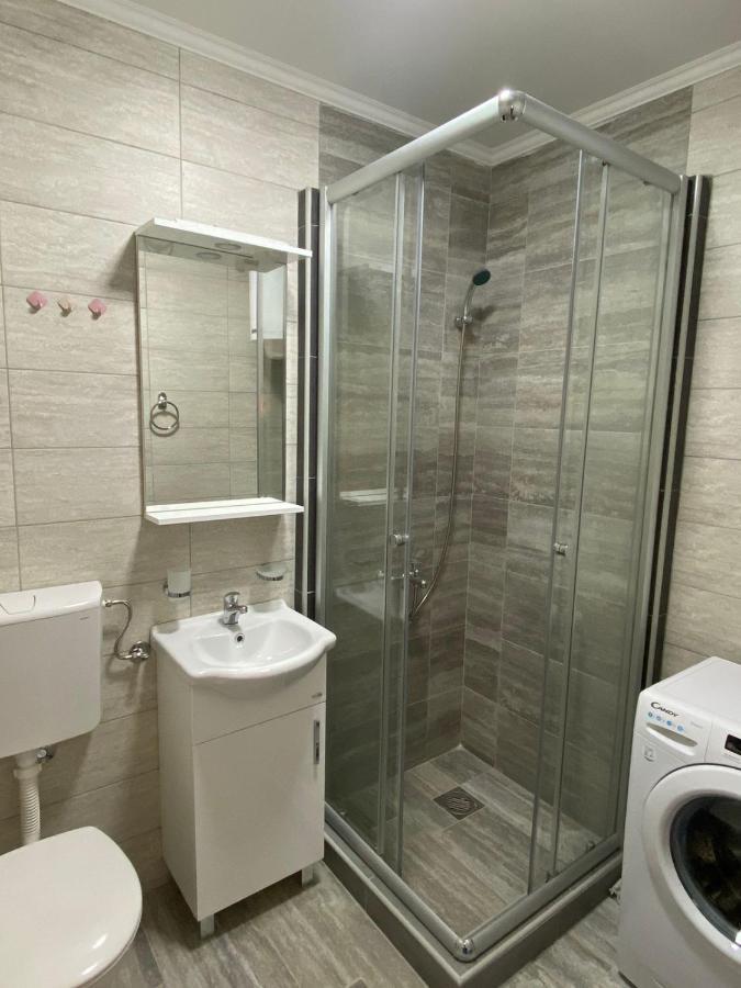 Апартаменти Apartmani Vila *